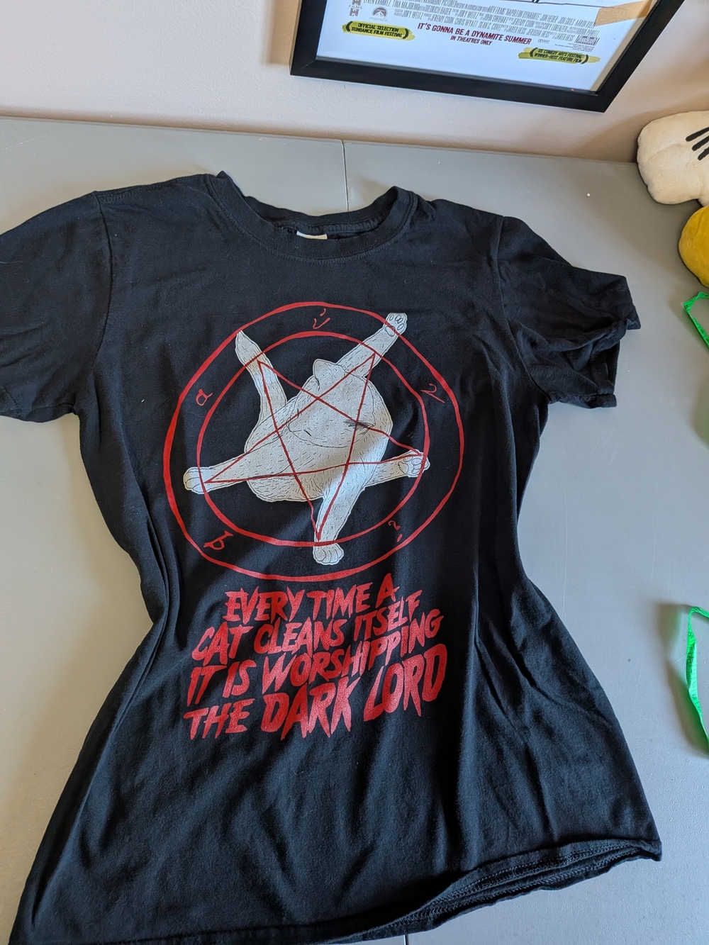 Gildan Black Tee with Red & White Cat Pentagram Graphic